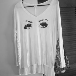 Eyes long sleeve blouse